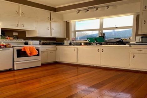 Photo of property in 4 Osier Road, Greenmeadows, Napier, 4112