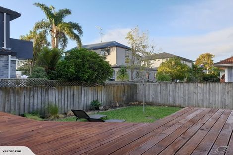 Photo of property in 2/14a Puriri Street, Takapuna, Auckland, 0622