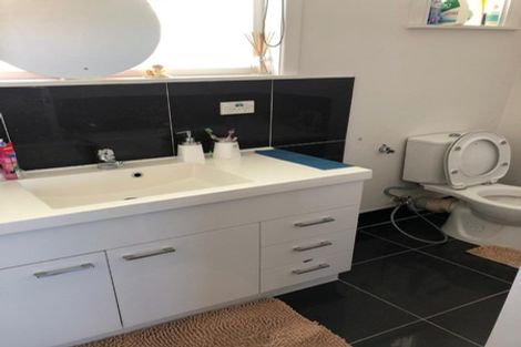 Photo of property in 22 Hyde Street, Manurewa East, Auckland, 2102