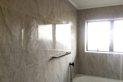 Photo of property in 15 Grantham Road, Papatoetoe, Auckland, 2025