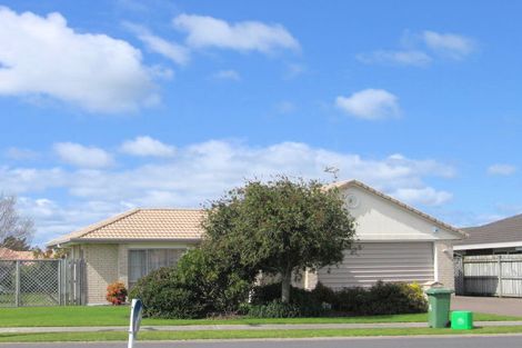 Photo of property in 7 Kentia Avenue, Mount Maunganui, 3116