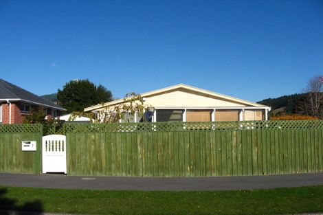 Photo of property in 7 Hurunui Street, Cracroft, Christchurch, 8025