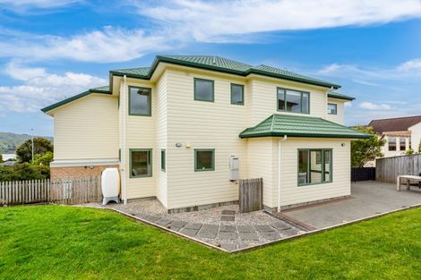 Photo of property in 12 Bowsprit Way, Whitby, Porirua, 5024
