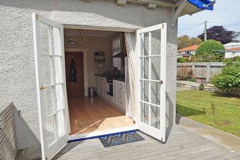 Photo of property in 12 Lune Street, South Hill, Oamaru, 9400