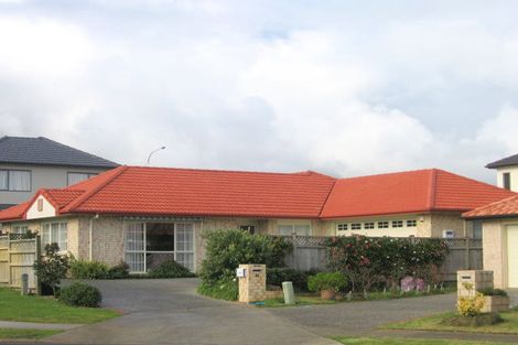 Photo of property in 11 Zara Court, Flat Bush, Auckland, 2016