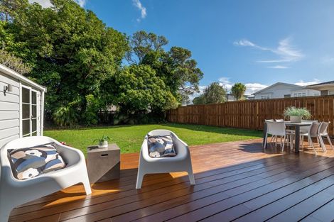 Photo of property in 154 Hinemoa Street, Birkenhead, Auckland, 0626