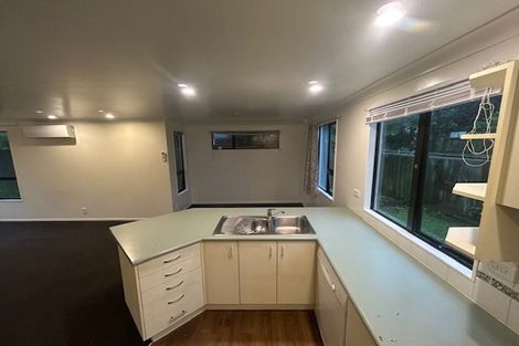 Photo of property in 227 The Parade, Island Bay, Wellington, 6023