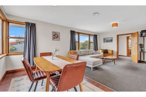 Photo of property in 9 Weston Place, Rangiora, 7400