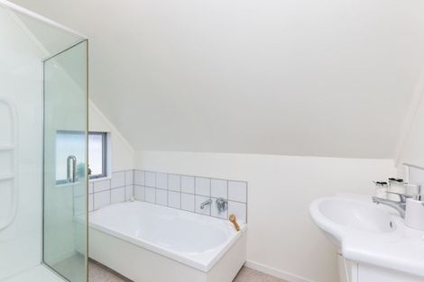 Photo of property in 54a Strathavon Road, Miramar, Wellington, 6022