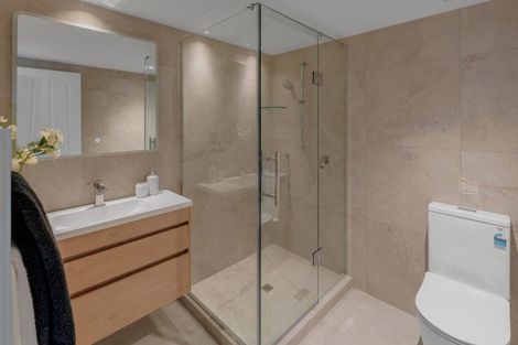 Photo of property in 2/40 Cook Street, Howick, Auckland, 2014