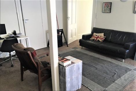 Photo of property in 7 Queens Parade, Devonport, Auckland, 0624