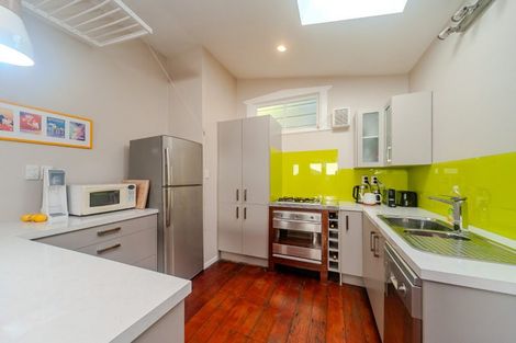 Photo of property in 6 Green Street, Newtown, Wellington, 6021