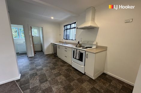 Photo of property in 493 Hillside Road, Caversham, Dunedin, 9012