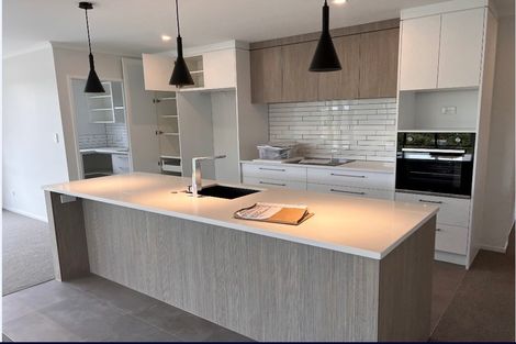 Photo of property in 11 Te Paea Avenue, Karaka, 2124