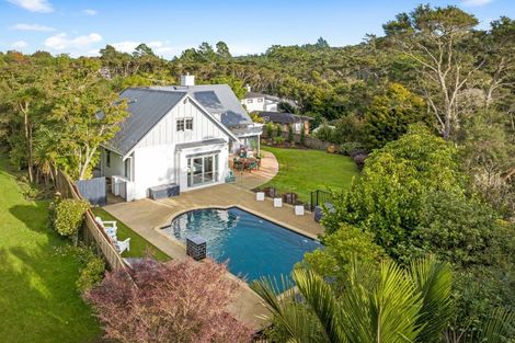 Photo of property in 29b Wicklam Lane, Greenhithe, Auckland, 0632