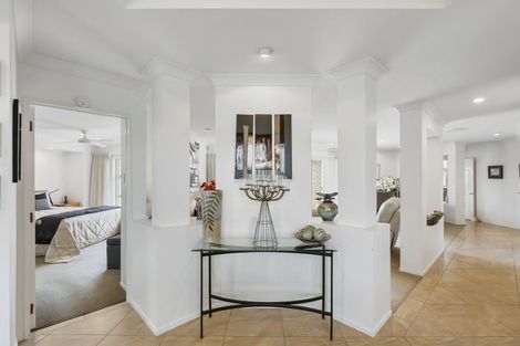 Photo of property in 15 Keppoch Court, Dannemora, Auckland, 2016