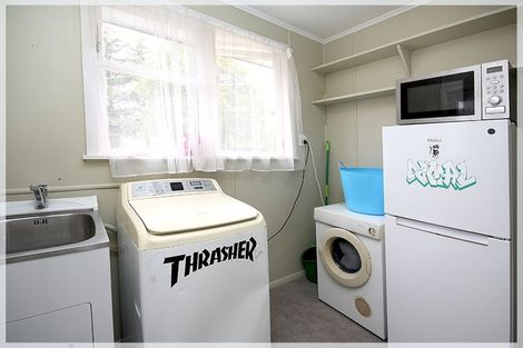 Photo of property in 13 Hinemoa Street, Levin, 5510