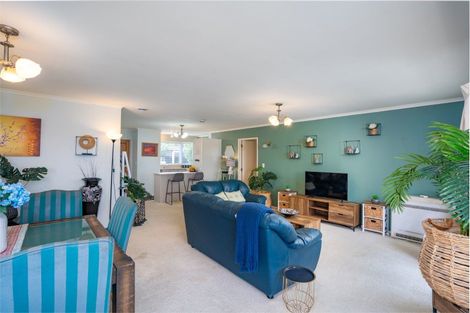 Photo of property in 11c Shepherd Road, Waipahihi, Taupo, 3330