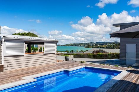 Photo of property in 10 Bayside Lane, Parua Bay, 0174