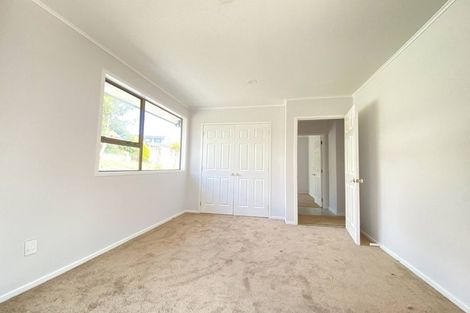 Photo of property in 71 Kennedy Avenue, Forrest Hill, Auckland, 0620