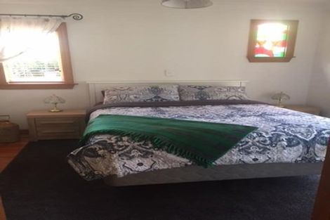 Photo of property in 1 Wikitoria Road, Putiki, Whanganui, 4500