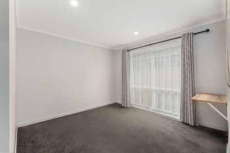 Photo of property in 44 Martingale Drive, Whitby, Porirua, 5024