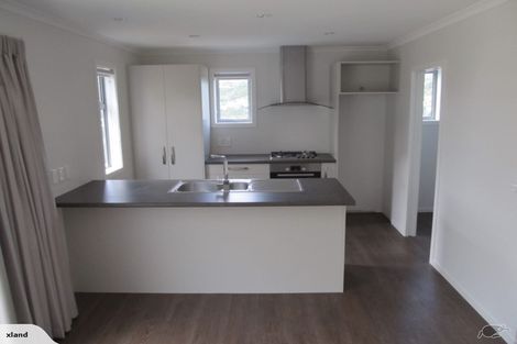 Photo of property in 21 Mascot Street, Tawa, Wellington, 5028