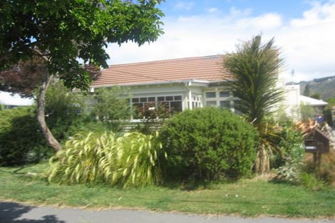 Photo of property in 1/66 Martin Avenue, Beckenham, Christchurch, 8023