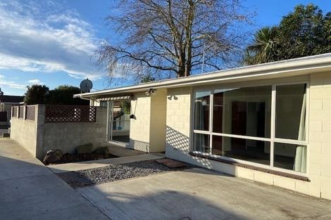 Photo of property in 1/76 Denise Crescent, Hornby, Christchurch, 8042