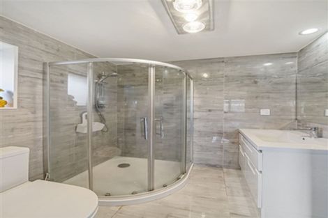 Photo of property in 93 Naylors Drive, Mangere, Auckland, 2022