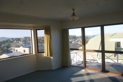 Photo of property in 2/3 Te Akau Crescent, Bucklands Beach, Auckland, 2012
