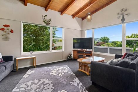 Photo of property in 56 Grand Vue Road, Kawaha Point, Rotorua, 3010