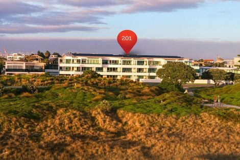 Photo of property in 201/136 Marine Parade, Mount Maunganui, 3116