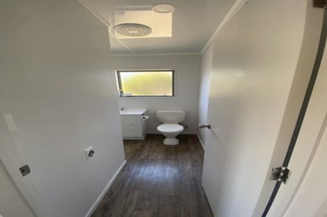 Photo of property in 55 Weymouth Road, Manurewa, Auckland, 2102