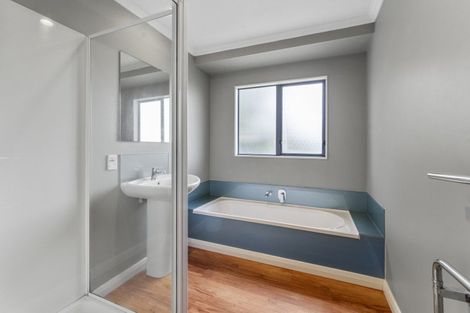 Photo of property in 38 Campbell Avenue, Paraparaumu, 5032