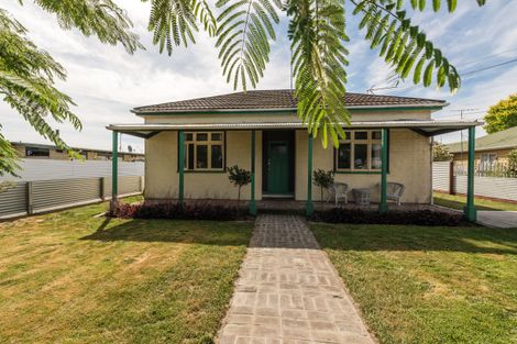 Photo of property in 132 Mcmurdo Street, Tinwald, Ashburton, 7700