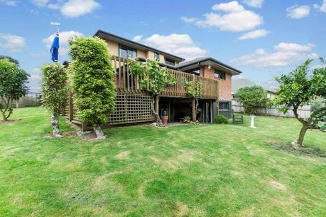 Photo of property in 99 Rototuna Road, Rototuna, Hamilton, 3210