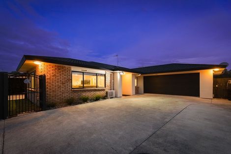 Photo of property in 3 Leanne Way, Waikanae Beach, Waikanae, 5036