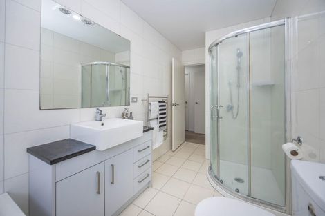 Photo of property in 33 Chadwick Place, Rototuna North, Hamilton, 3210