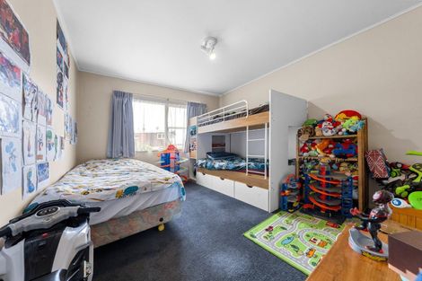 Photo of property in 91 Stottholm Road, Titirangi, Auckland, 0604