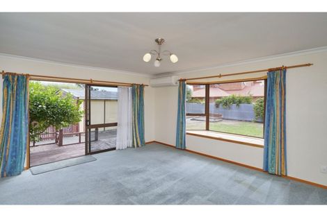 Photo of property in 76 Teesdale Street, Burnside, Christchurch, 8053