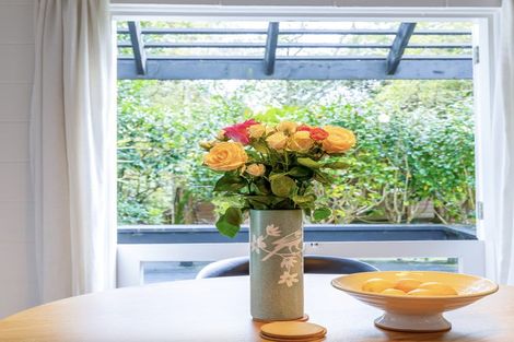 Photo of property in 153 Atkinson Road, Titirangi, Auckland, 0604