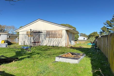 Photo of property in 23 Hamilton Drive, Waiuku, 2123