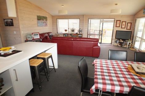 Photo of property in 417 Matarangi Drive, Matarangi, Whitianga, 3592