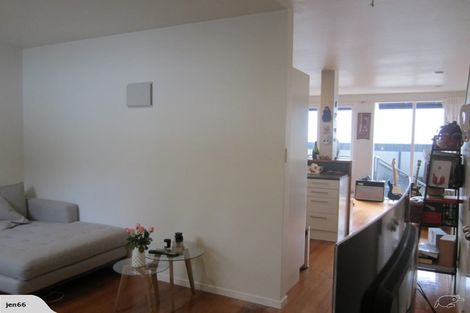 Photo of property in 2/5 Pollen Street, Grey Lynn, Auckland, 1021