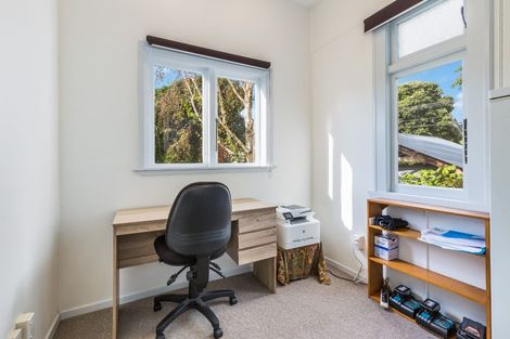 Photo of property in 137 Wellington Road, Paekakariki, 5034