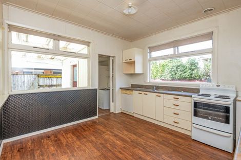Photo of property in 173 Botanical Road, Takaro, Palmerston North, 4412