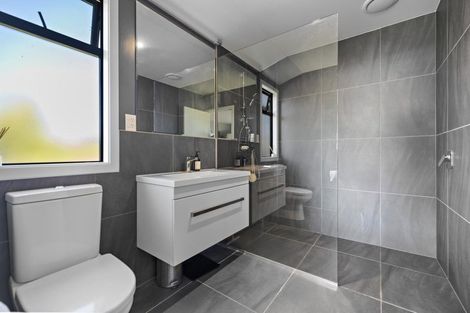 Photo of property in 11 Marbleleaf Lane, Albert Town, Wanaka, 9305