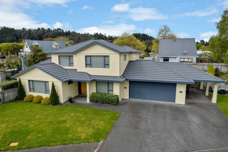 Photo of property in 3 Sapphire Grove, Birchville, Upper Hutt, 5018