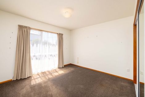 Photo of property in 2 Vivian Street, Burwood, Christchurch, 8083